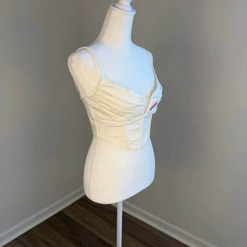 Showpo Ivory Ruched Corset Top Womens Size 2 Structured Bustier Cami Y2K Coastal